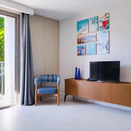 Stylish Flat W Pool N Balcony 5 Min To Διαμέρισμα Gümbet