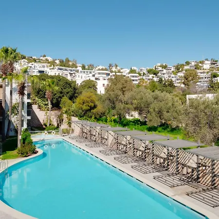 Stylish Flat W Pool N Balcony 5 Min To Διαμέρισμα *